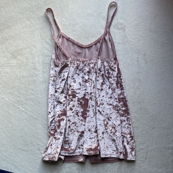 Womens caution to the wind crushed velvet tank top small - Picture 2 of 2